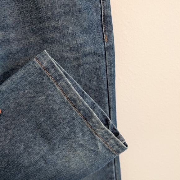 Levi's 514 Straight Leg Jeans Size 26 Medium Wash - Picture 5 of 8